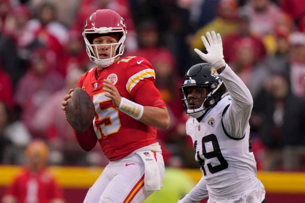 Patrick Mahomes, Chiefs gut out playoff win over Jaguars HaaS Unlimited